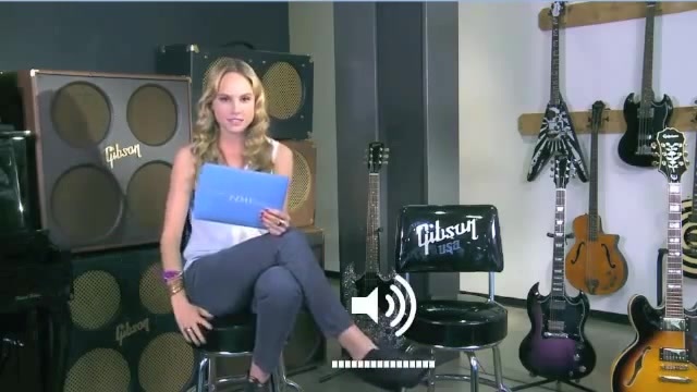 Demi Lovato Acuvue Live Chat - May 16_ 2012 000675