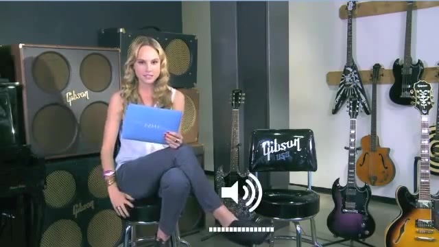 Demi Lovato Acuvue Live Chat - May 16_ 2012 000679