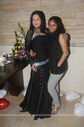 157907-supriya-kumari-at-birthday-party-of-tv-actress-sangeeta-kapure