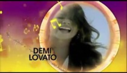 Demi Lovato - Skyscraper Performance Good Morning America (10)