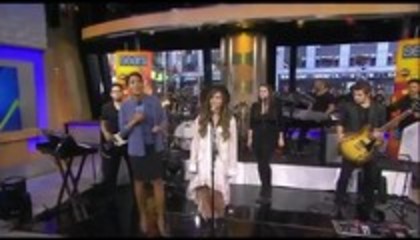 Demi Lovato - Skyscraper Performance Good Morning America (38)