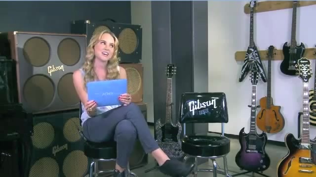 Demi Lovato Acuvue Live Chat - May 16_ 2012 004376