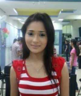 542313_117215295082330_100003815791372_93829_1290981211_a