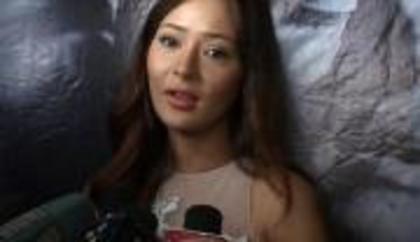 577560_101027760034417_100003815791372_1984_851709688_a