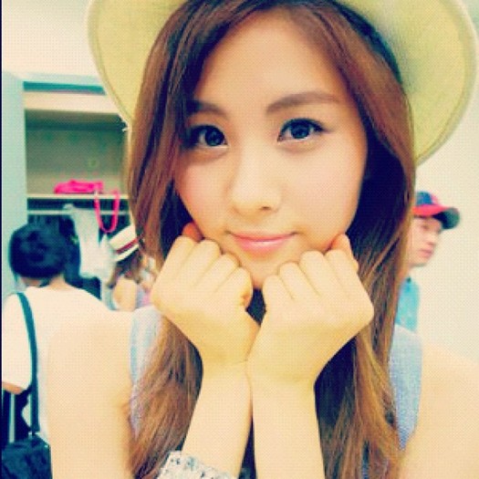 9e83f8247f2711e18cf91231380fd29b_7 - Seohyun o