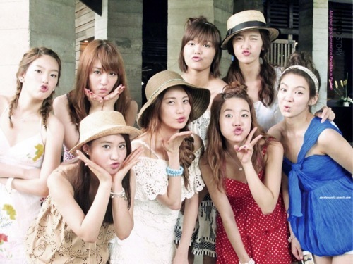 tumblr_ls9vm3kDoy1qboku2o1_500 - SNSD