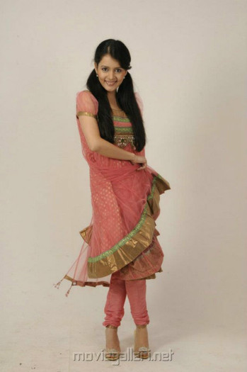 251936_229039080544667_100003157303250_414802_456856202_n