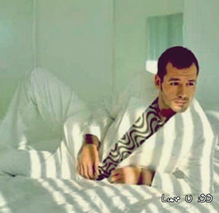 Feeling ;x