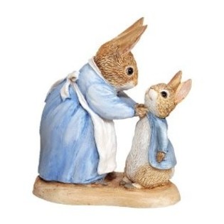 mrs-rabbit-and-peter-miniature-figurine - figurine