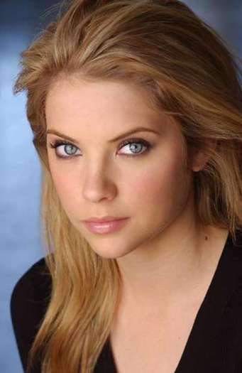 ♥Ashley Benson♥