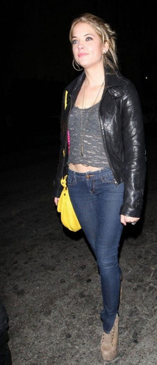 ♥Ashley Benson♥