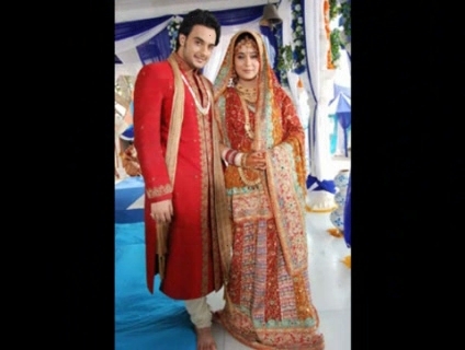 00_01_54 - sara khan 7