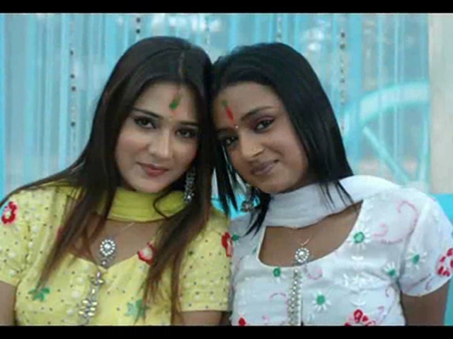 00_04_08 - B-My First love Sadhna-Sara Khan - YouTube