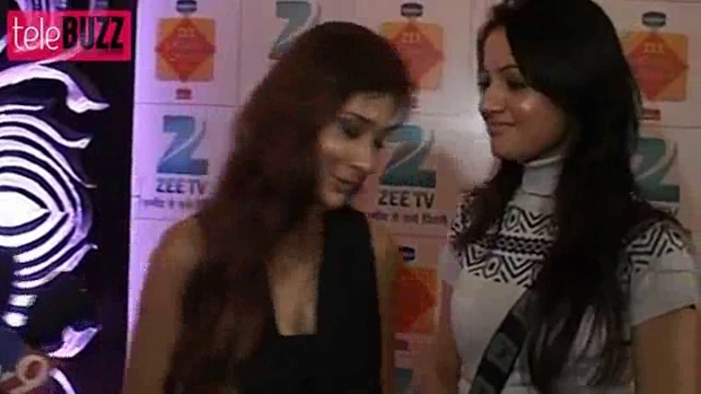 00_00_28 - sara khan 7