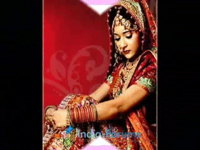 00_00_10 - sara khan 7