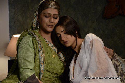 76 - Iss Pyaar Ko Kya Naam Doon - Picture Gallery II