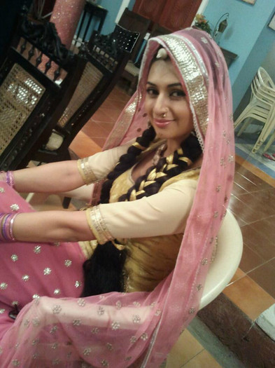 1 (20) - BMTD - Divyanka Tripathi - Picture Gallery