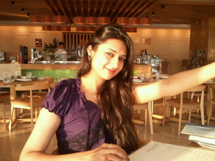 3 (9) - BMTD - Divyanka Tripathi - Picture Gallery