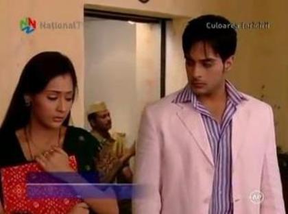 536302_228847280552037_100002803003327_285085_1196244933_n - sara khan 7
