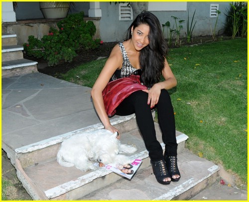 ♥Shay Mitchell♥