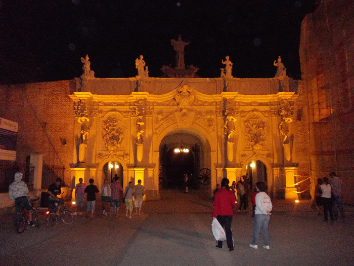 POARTA A CETATII - POZE DE PRIN ORAS ALBA IULIA