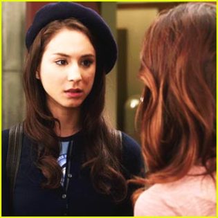 ♥Troian Bellisario♥