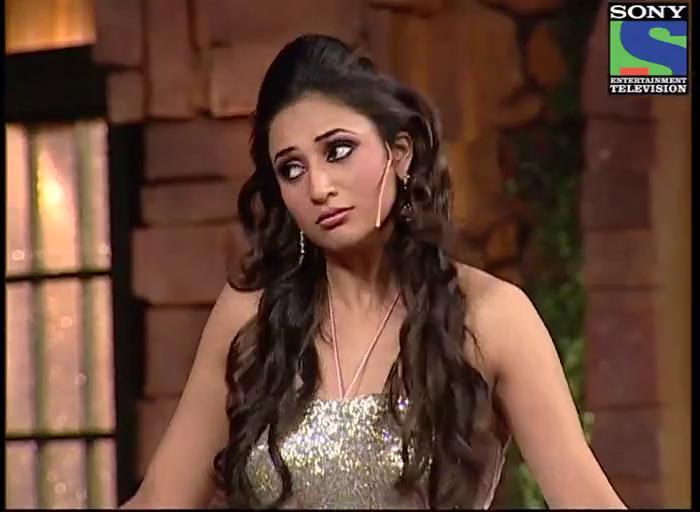 9 (11) - BMTD - Divyanka Tripathi - Picture Gallery