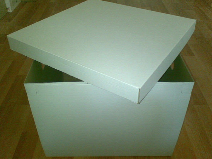 CUTII TORT CU CAPAC 40X40X30 - Cutii tort