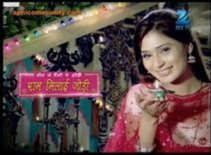 gnjhk - sara khan 7