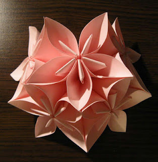 26 - Cum sa faci o floare origami