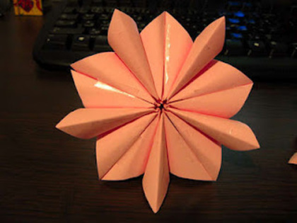 29 - Cum sa faci o floare origami
