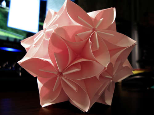 31 - Cum sa faci o floare origami