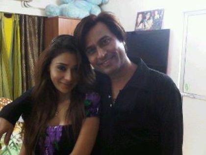 577430_158416204288602_100003606702453_211432_384594698_n - sara khan 7