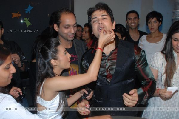 125056-lira-soni-celebrating-piyush-sachdev-birthday-bash-a-rocking-af