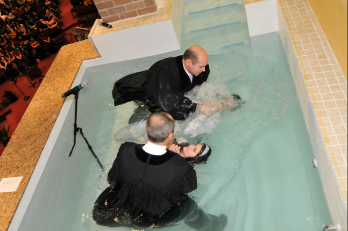 DMG-8100 - O zi deosebita pentru mine Botez Nou Testamental
