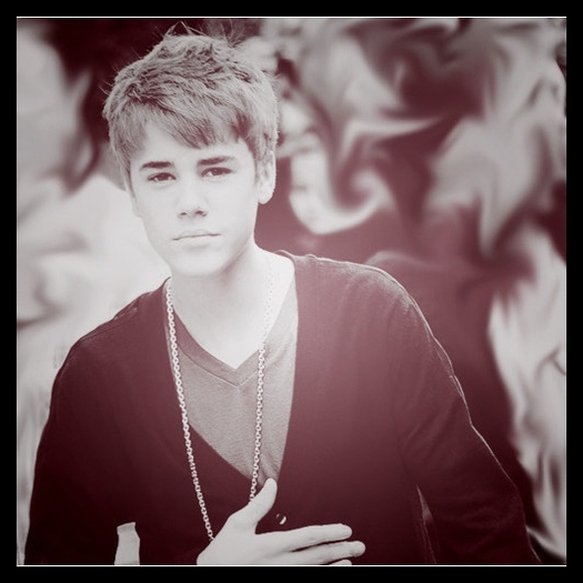 Bon. Si 2. cu ce dracu mai mergem noi la maica`ta? [tipand]