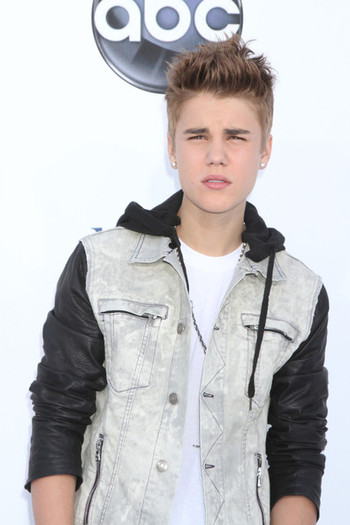 OMG! cata locu` =]]]