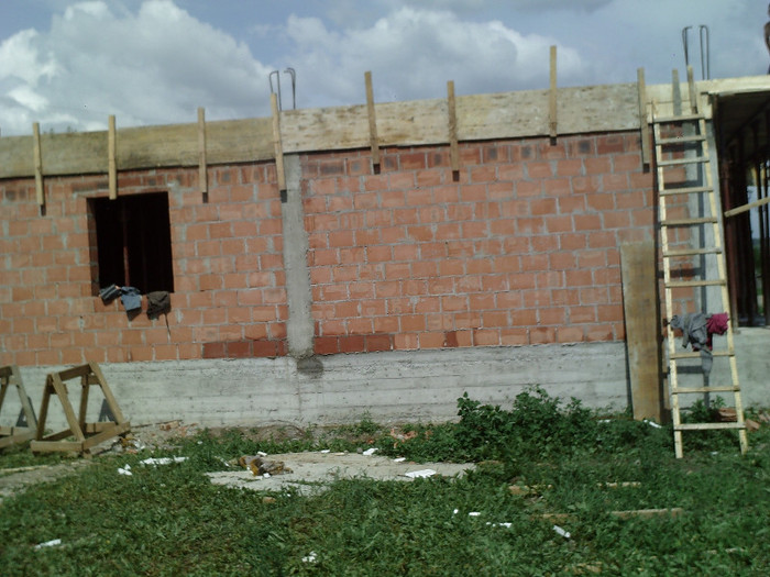 SUNP0075 - casa in constructie