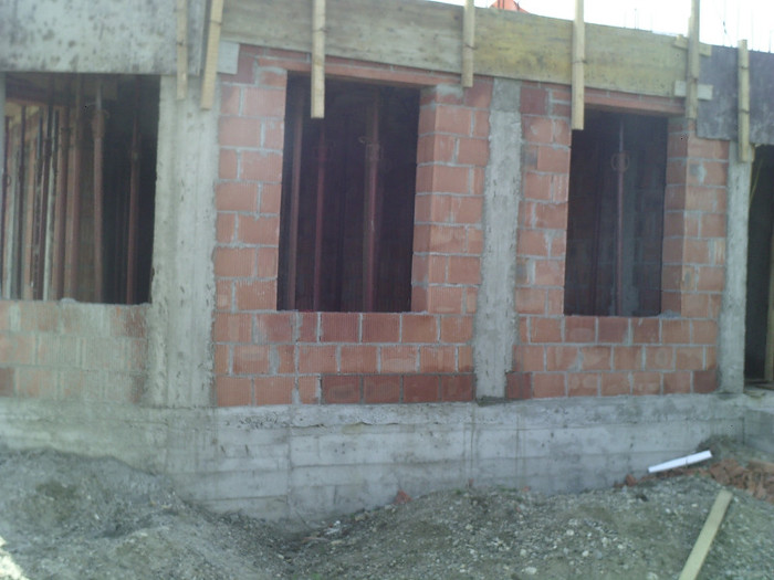 SUNP0077 - casa in constructie