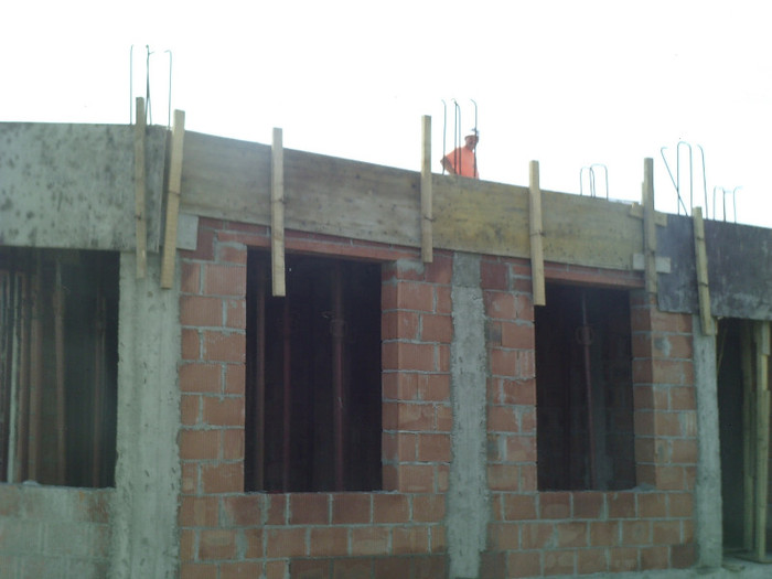 SUNP0078 - casa in constructie