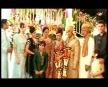 00_04_42 - Sadhna of Bidaai marrying Ranbeer