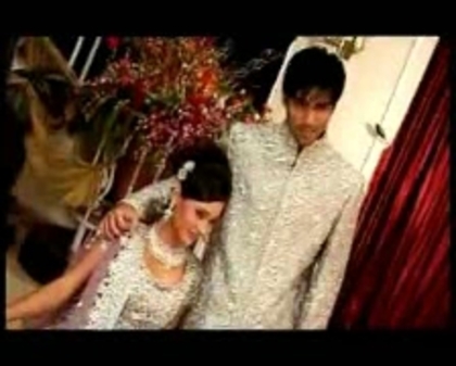 00_08_42 - Sadhna of Bidaai marrying Ranbeer