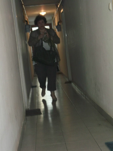 IAR LA MUNCA TOVARASI - SINGURATATEA ALERGATORULUI DE CURSA LUNGA