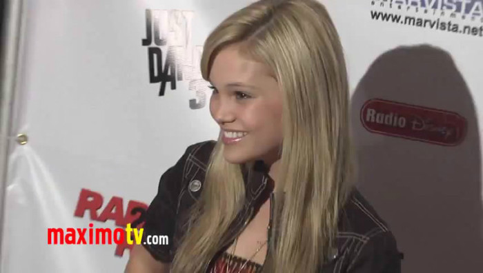 Olivia Holt at _Radio Rebel_ World Premiere Arrivals 0001 - Olivia - Holt - at - Radio - Rebel - World - Premiere -  Arrivals