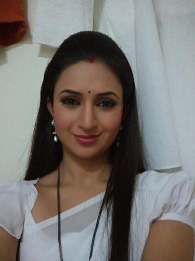 1 (10) - BMTD - Divyanka Tripathi - Picture Gallery