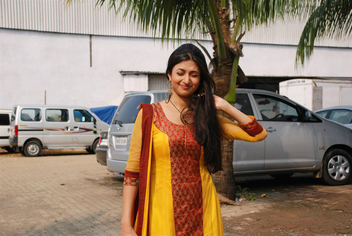 1 (35) - BMTD - Divyanka Tripathi - Picture Gallery