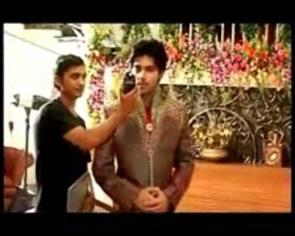 00_05_23 - culoarea fericirii9