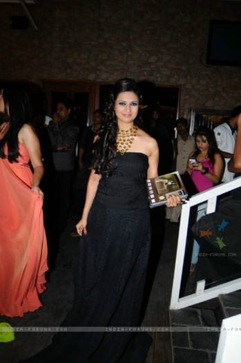 8 - BMTD - Divyanka Tripathi - Picture Gallery