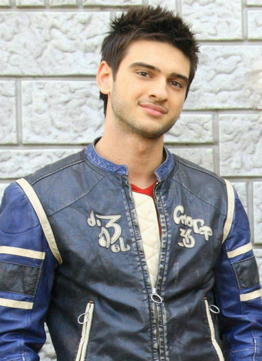 395895_114698461992896_100003582288680_54462_725541585_n