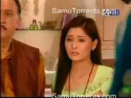 00_01_15 - sara khan 8
